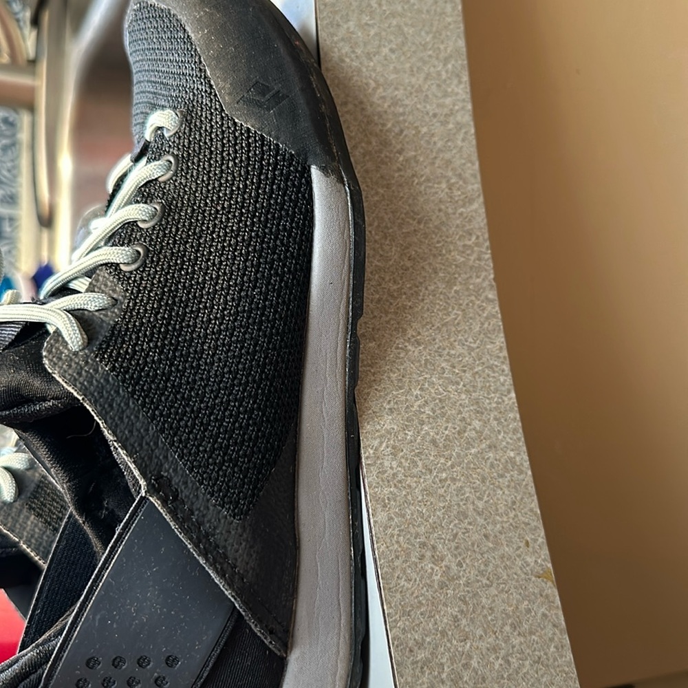Black diamond trail shoes